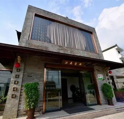 地址:上海市金山区枫泾镇菖梧村4021号(新