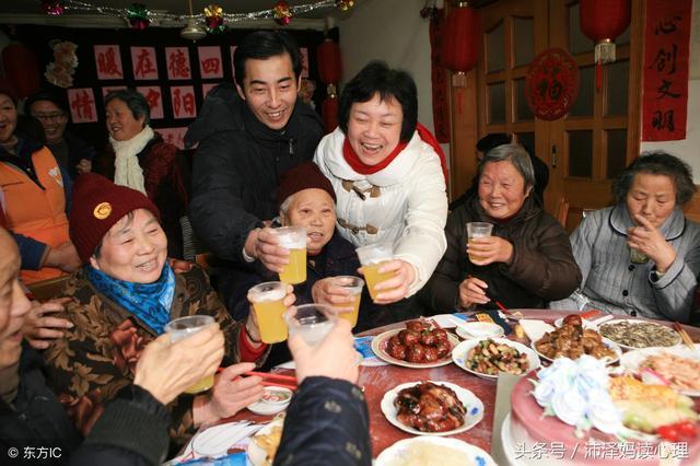 春节带孩子走亲访友,宝妈最怕遇到这四类"熊亲戚"