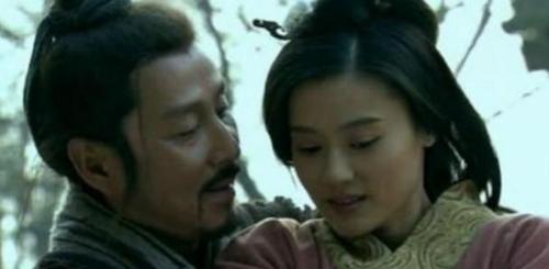 为母则毒:吕雉把戚夫人做成人彘,根本不是为了争风吃醋!
