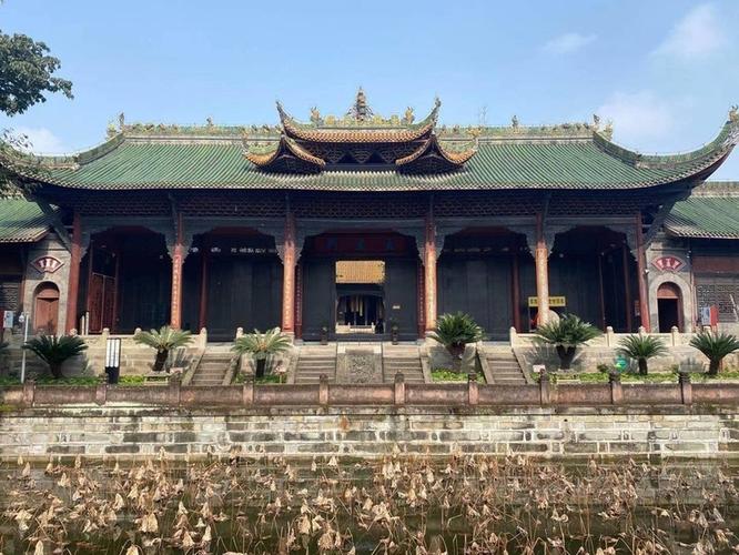 犍为文庙 形冠川中