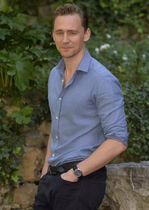 或者看看"抖森" tom hiddleston的穿法
