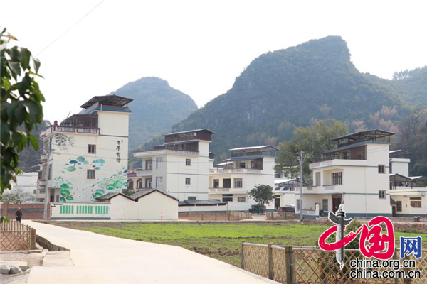 经过乡村风貌改造具有桂北民居特色的平乐县二塘镇茶林村委上河屯