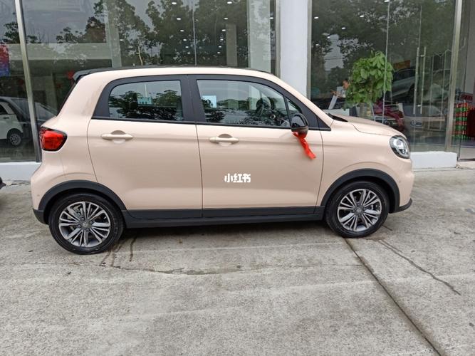 零跑t03新能源汽车续航403km 5.