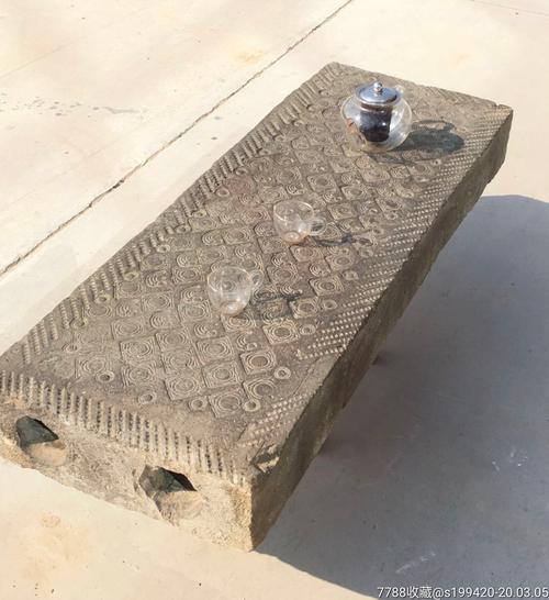 汉砖,可做茶台,双面工,图案清晰,美观,无修补,全品包老.