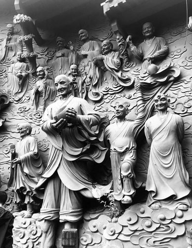 圣水寺 | 传神雕塑,极尽的佛像之美