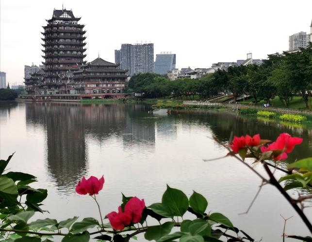 眉山位于岷江中游,岷江河畔风景如画!