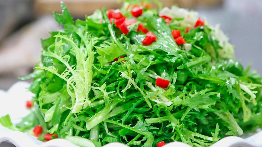 饭店的凉拌苦菊好吃有诀窍,关键在于凉拌汁,大厨教你拌凉菜方法