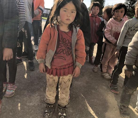 泪奔这群周村人用爱温暖贵州贫困儿童的冬天
