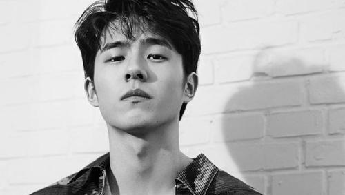 娱乐圈的单眼皮男星赵又廷周杰伦刘昊然你最爱谁