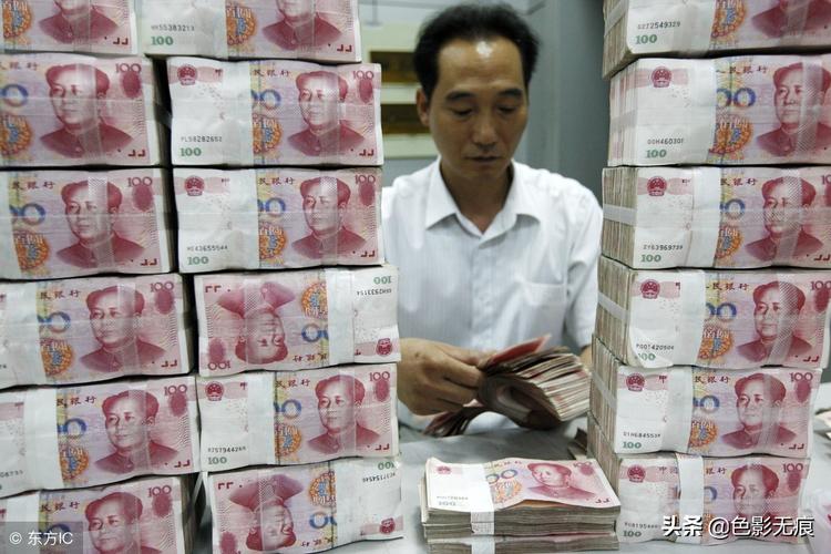 探秘人民币印制过程:钞票竟是棉花造,从白纸到钞票需1