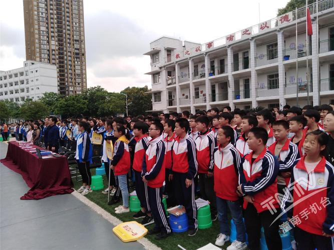 以梦为马 不负青春 大佛中学上演精彩文艺汇演