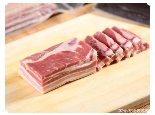 这部分的瘦肉也最嫩且最多汁. 五花肉一直是一些代表性中