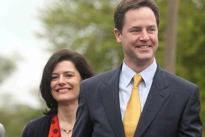 英国副首相尼克·克莱格(nick clegg)与妻子米瑞安(miriam gonzalez