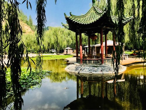 徐家山天一山庄同学小聚会