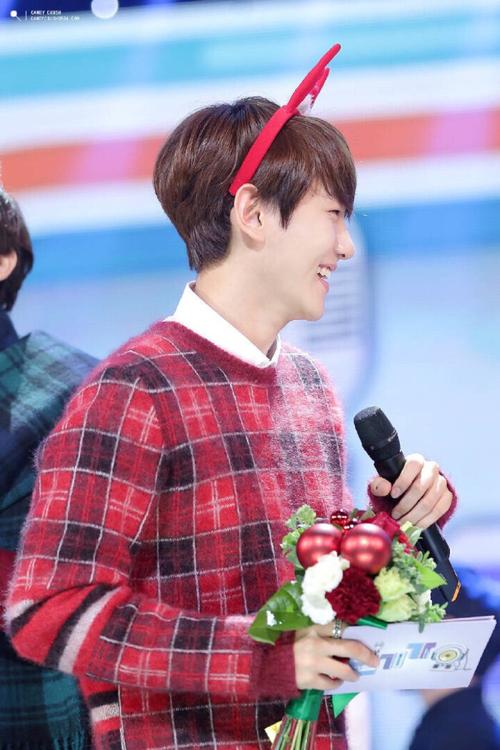 边伯贤 圣诞 exo