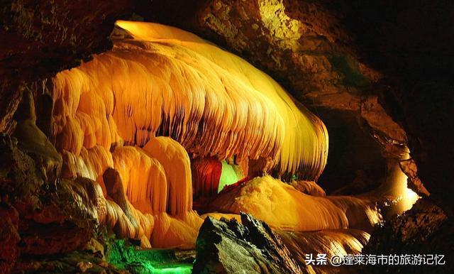 诺水河风景区   诺水河风景区,位于巴中市通江县诺水镇玉皇