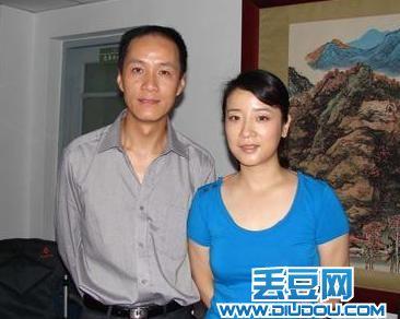 陈小艺的老公是谁_陈小艺现任老公_陈小艺生活照片