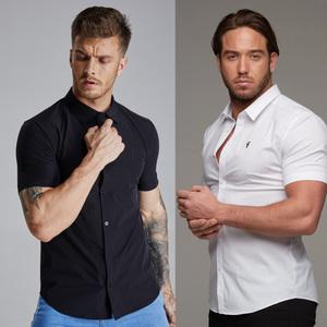 肌肉男衬衫长袖