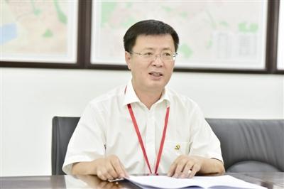 克拉玛依区区委副书记,组织部部长梁武军