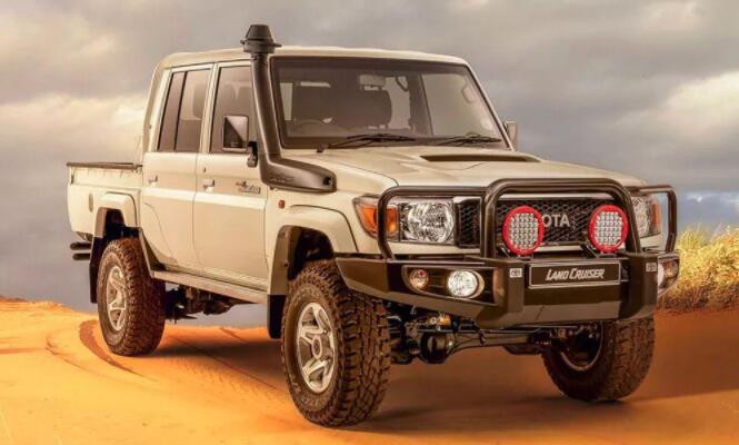 丰田皮卡lc79纯正优良血统,硬派之路越走越霸气