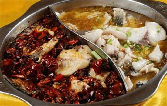 小小河边鱼鲜鱼火锅项目介绍