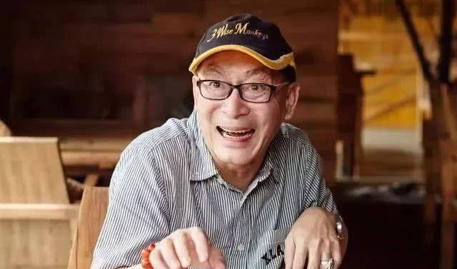 六小龄童经历了什么?拥有两张身份证,从万人宠到万人嫌
