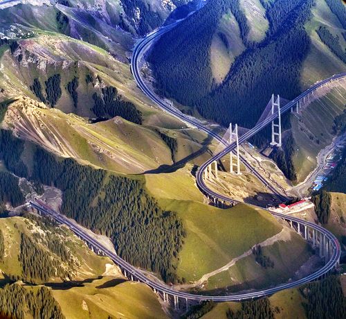 惠怀杰-霍城县果子沟大桥 新疆伊犁自治州.jpg