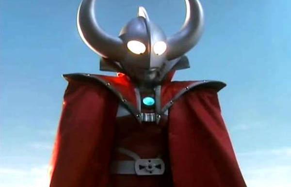 奥特之父的爸爸是谁揭晓 头上的两个角是遗传