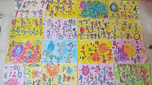 刘店幼儿园美术班:蜡棒画:《奇妙的数字宝宝》.