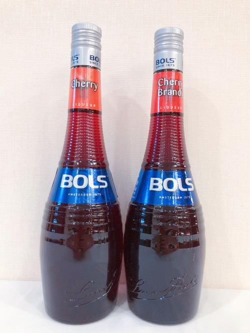 波士樱桃味力娇酒(配制酒)