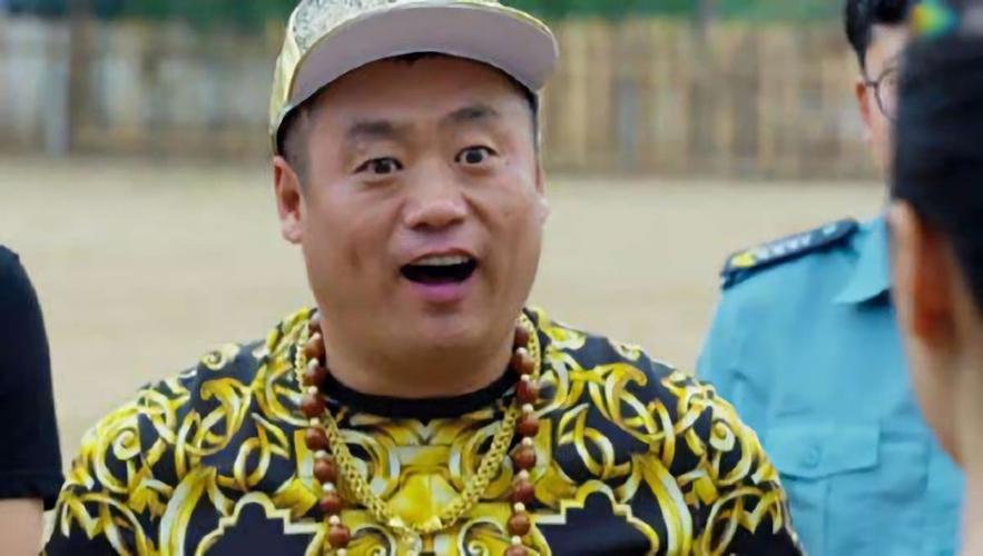东北式幽默喜剧迎来新番,这个保安真的有点彪!