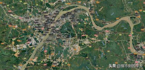 从卫星地图看成都,武汉,重庆的建成区规模