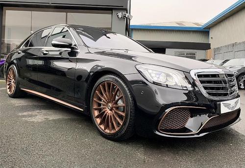 奔驰s级中的"加速王",土豪金轮毂 12缸引擎,比宝马7系