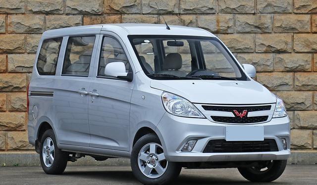 报价上汽通用五菱荣光v怎么样五菱宏光s3