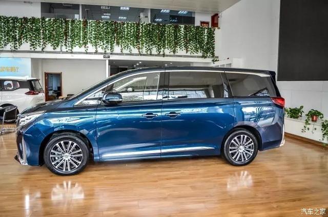 与其将就"伪七座"suv 不如选"家商"两不误的广汽传祺m8