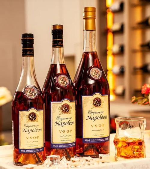 拿破仑大帝白兰地vsop700ml 一套冰块