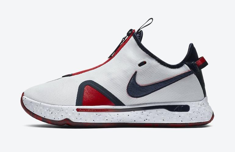 独特阴阳装扮美国队nikepg4即将发售