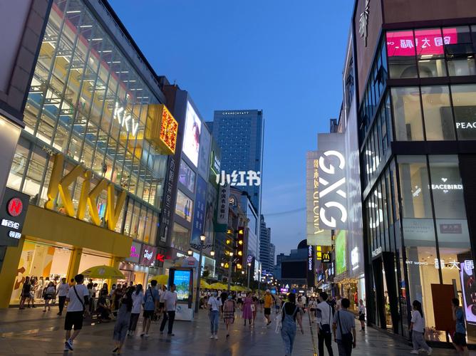美丽的成都_春熙路步行街攻略_景点_春熙路_出行_人文