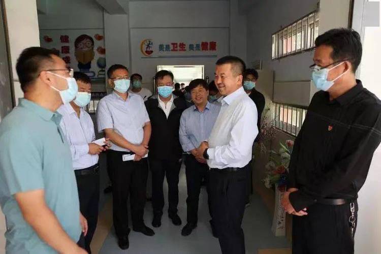 马洪海教师节前调研教育教学工作并看望慰问一线教育工作者 赓续百年