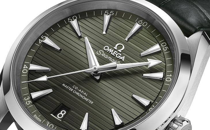 证明腕表配置的欧米茄8900 co-axial master chronometer机芯是通过