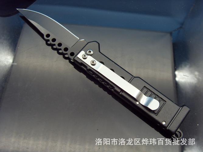 广东金达强人516黑小刀 军刀 野营刀具 折叠刀 水果刀 不带自锁
