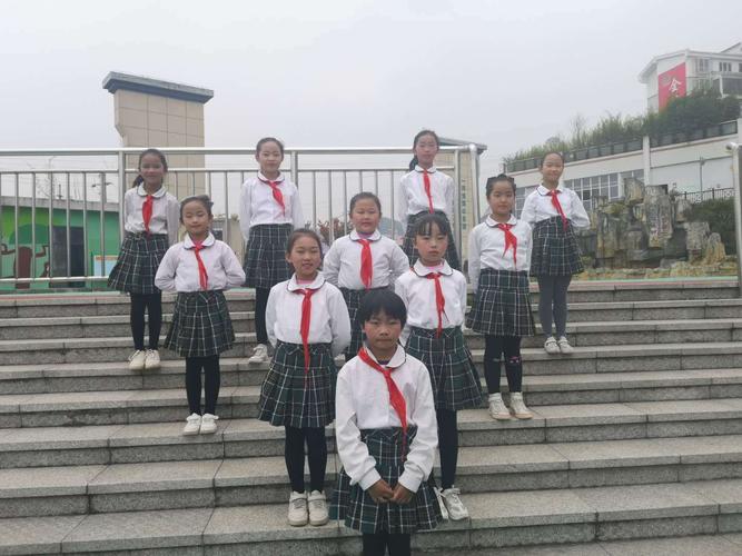 清镇市红枫第三小学第二届红领巾小百灵合唱比赛