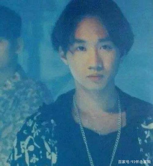 黄家驹不够时尚?来看看他的各式发型,最后一张是亮点!