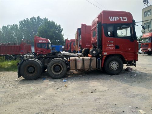 二手现代创虎双驱二拖三牵引车 二手半挂车分期