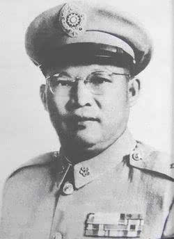 职位:中央军将领,27军军长,陆军中将.