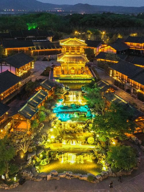 东方盐湖城盐泉涵馆酒店攻略_茅山东方盐湖城·道天下攻略_喜泉阁攻略