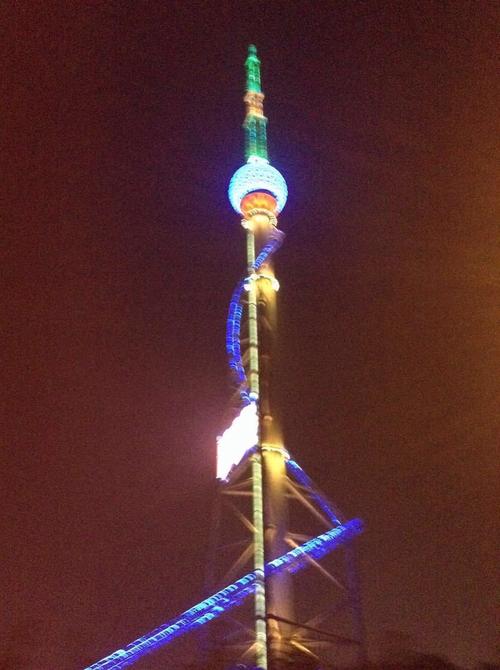 【携程攻略】山东临沂广播电视塔景点,还不错,看夜景