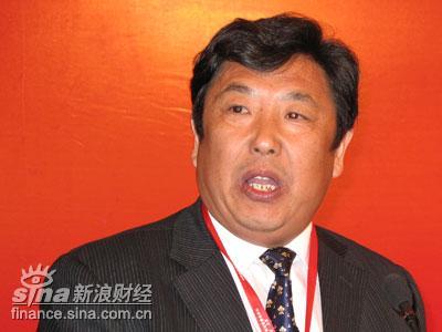 图文:平邑县人民政府常务副县长李中经