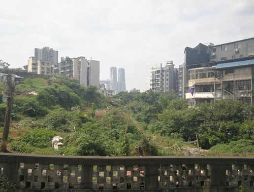 弹子石 东海长洲b区两房110万