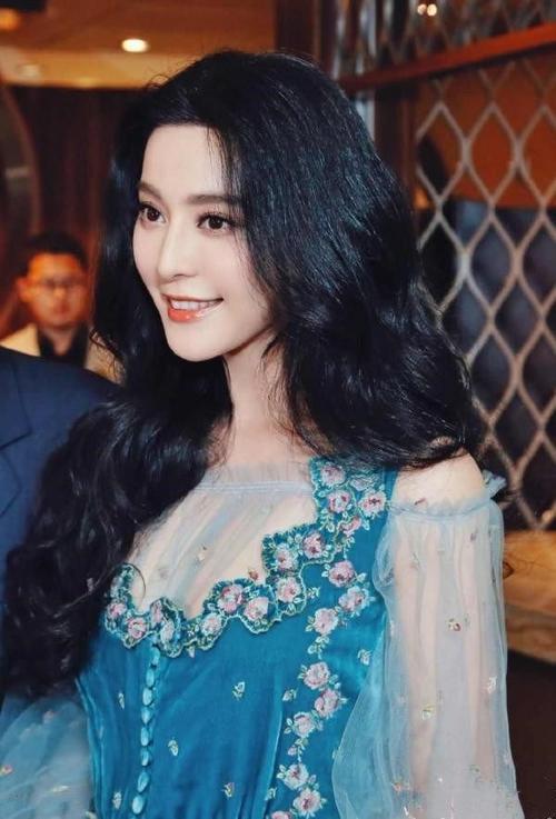 范冰冰遭拆迁户疯狂求婚我有2000万拆迁款完全有资格养活你